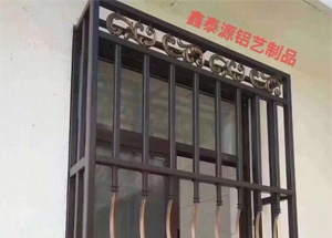通遼鋁藝護窗